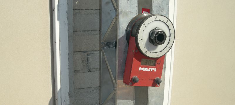 DPG 100 Anchor tester Digital anchor tester for proof loading anchors up to 100 kN Applications 1