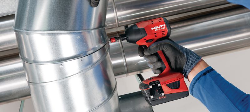 SID 4-A22 Cordless impact driver Compact-class 22V cordless impact driver with 1/4 hexagonal click-in chuck for medium-duty work Applications 1