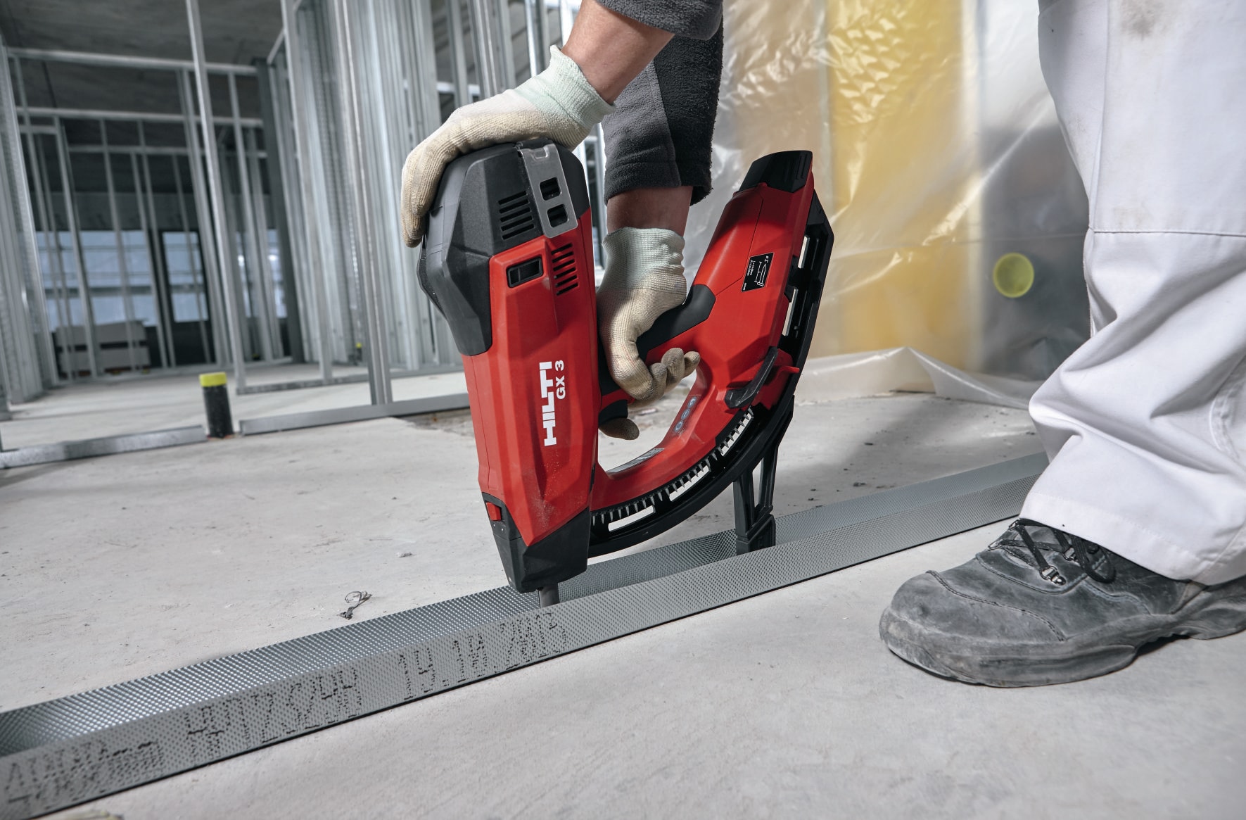 GX 3 Gas actuated fastening tool Direct fastening tools Hilti Australia