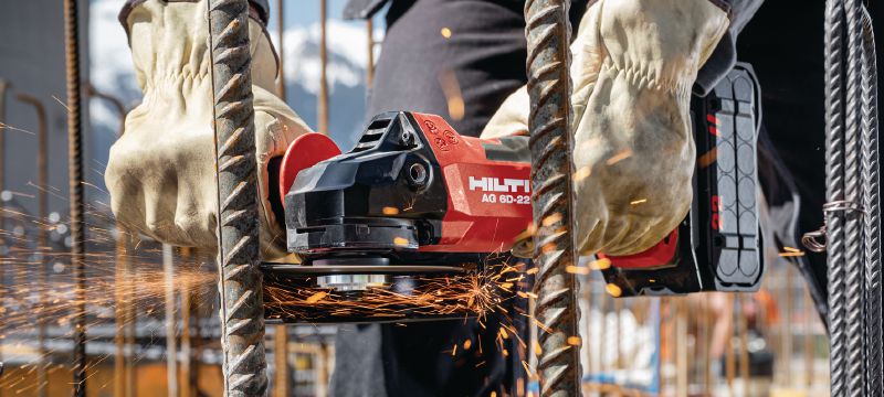 AG 6D-22 Cordless angle grinder (150 mm) Powerful cordless angle grinder with brushless motor, SensTech control and advanced safety features for discs up to 150 mm (Nuron battery platform) Applications 1