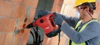 TE 60-AVR Rotary hammer Versatile and powerful SDS Max (TE-Y) rotary hammer for concrete drilling and chiselling, with Active Vibration Reduction (AVR) Applications 4