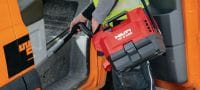 VC 5-A22 cordless construction vacuum Compact and cordless construction vacuum for jobsite clean ups (dry), 3.5l tank Applications 3