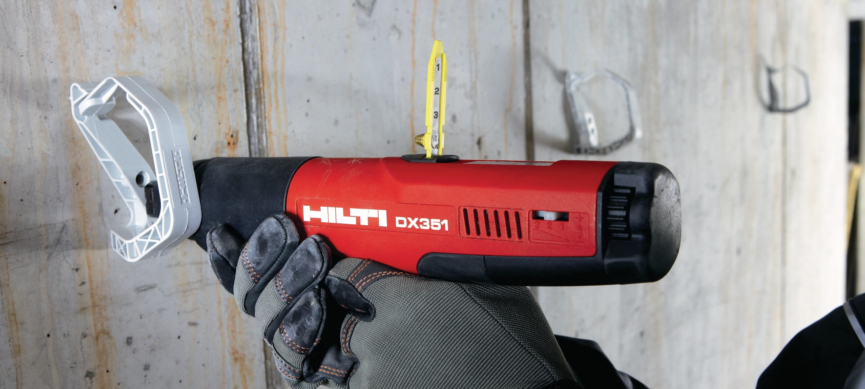 DX 351 M E Powder actuated tool Powder actuated direct fastening