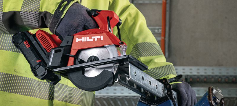 SC 4MR-22 cordless circular saw Cordless circular saw with minimised weight and size for overhead cuts up to 51 mm│2 depth (Nuron battery platform) Applications 1