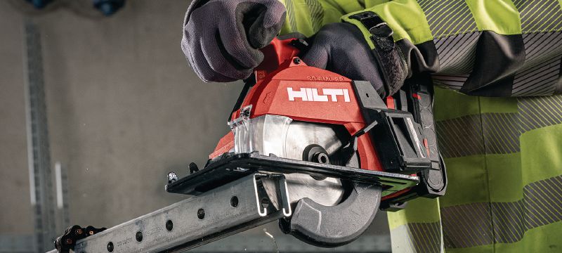 SC 6ML-22 cordless circular saw for metal Cold-cutting cordless metal saw for extra-fast, precision cutting up to 60 mm│2-3/8 depth (Nuron battery platform) Applications 1