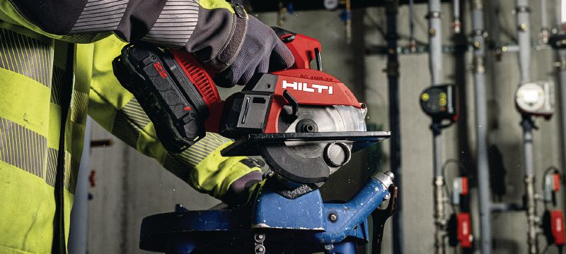 SC 4MR-22 cordless circular saw Cordless circular saw with minimised weight and size for overhead cuts up to 51 mm│2 depth (Nuron battery platform) Applications 1